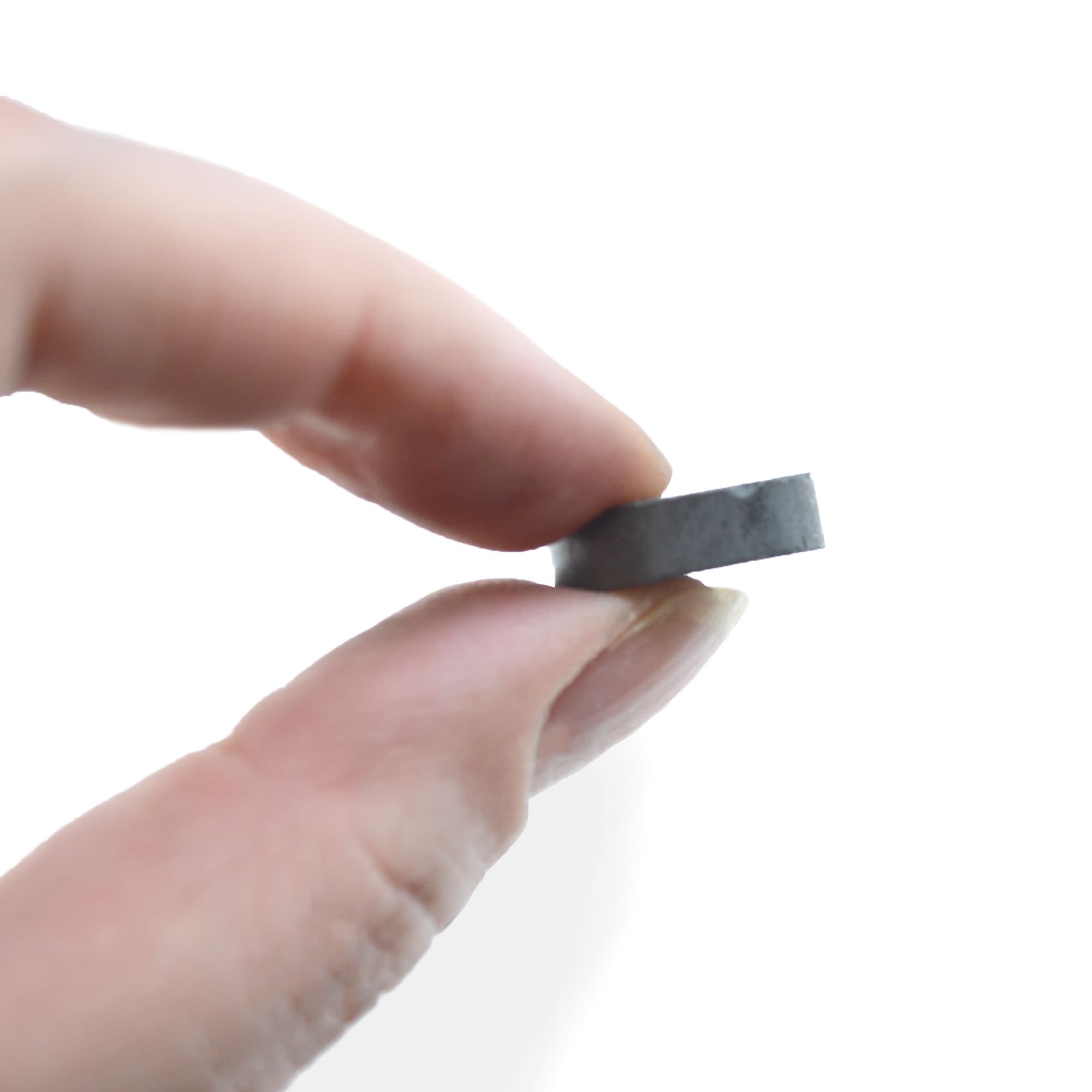 Ceramic Disc Magnet, 18 x 6mm