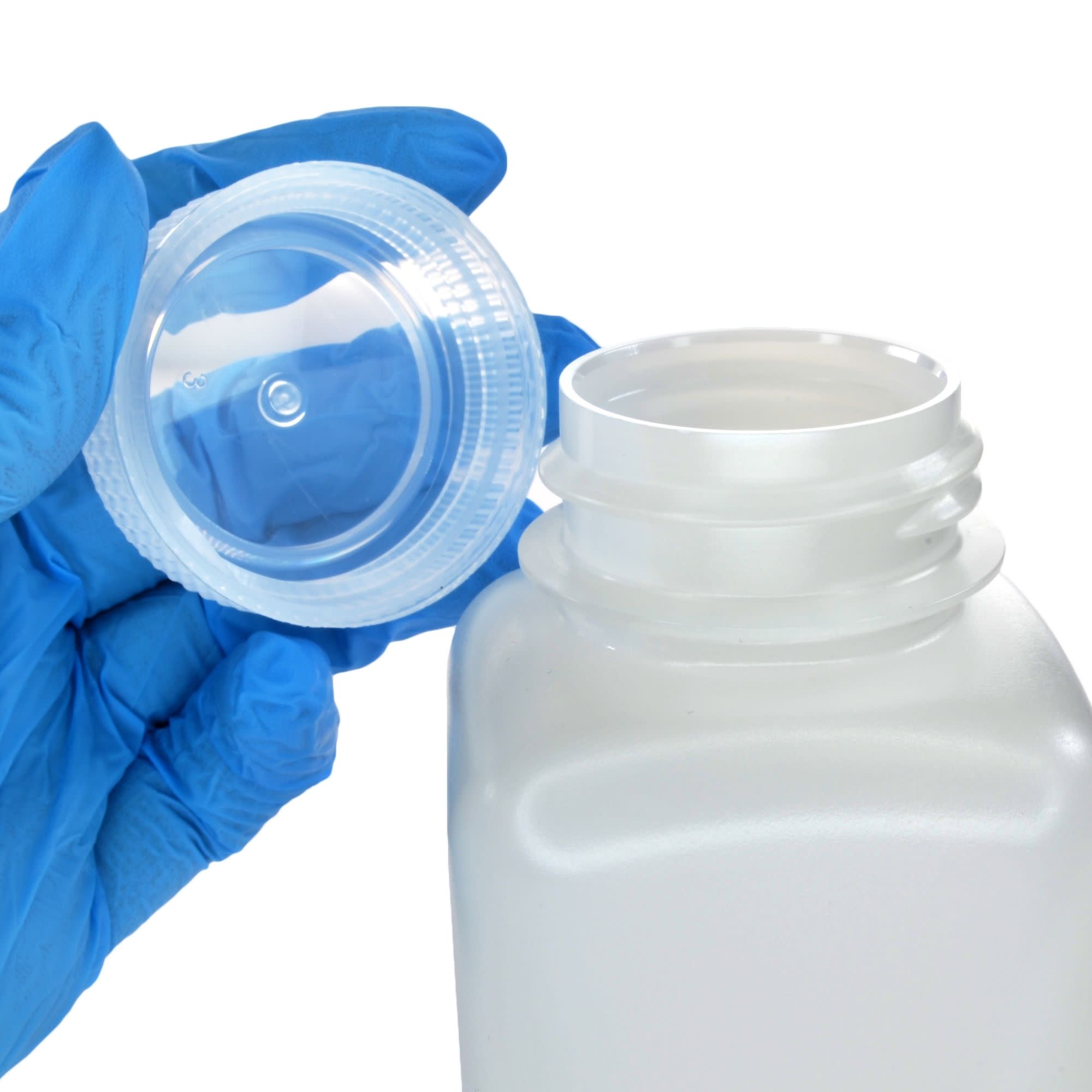 12-Pack Translucent Wide Mouth Square HDPE Reagent Bottles with PP Caps, 250mL, -100 to 120°C