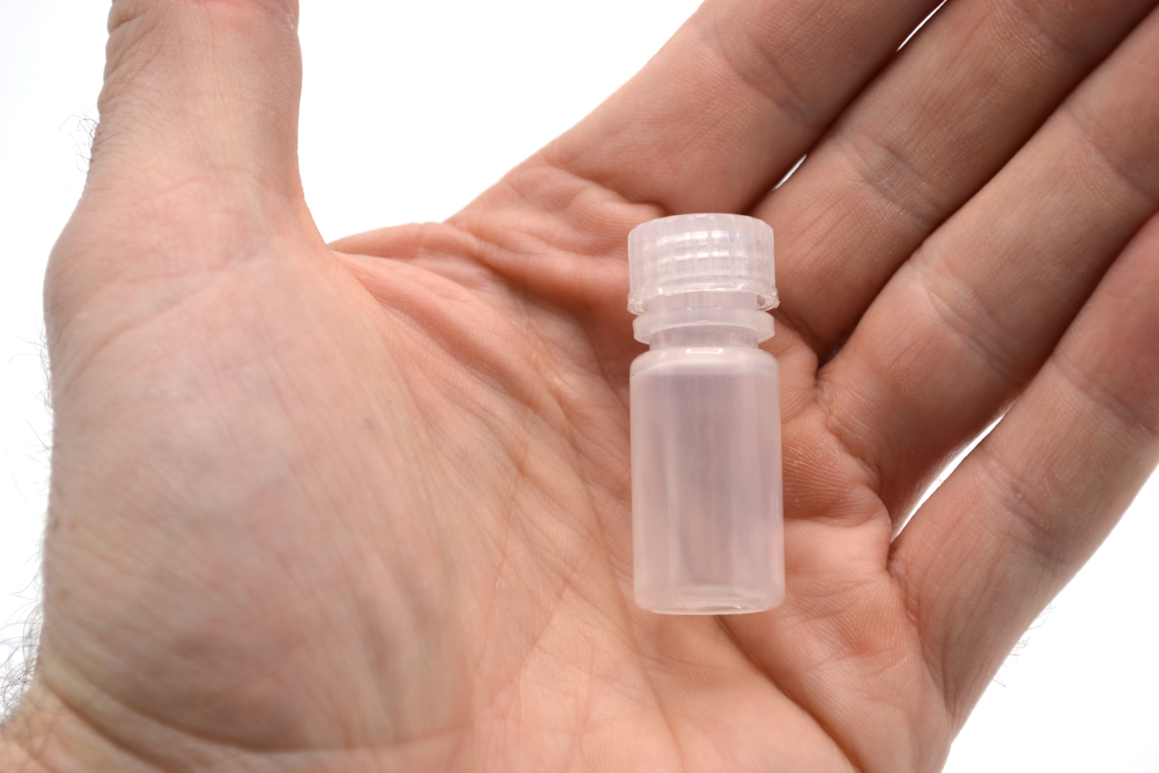 10-Pack Rigid Polypropylene Narrow Mouth Reagent Bottles with Screw Cap, 4mL