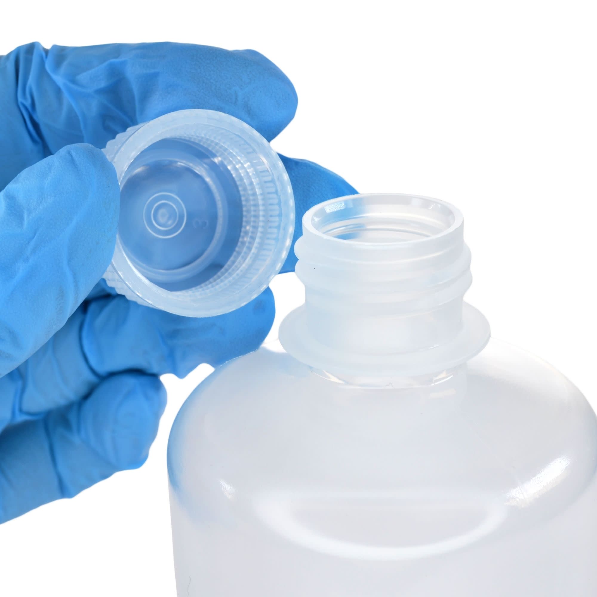 250-Bulk Pack Autoclavable Narrow Mouth Polypropylene Reagent Bottles, 250mL, 0-135°C