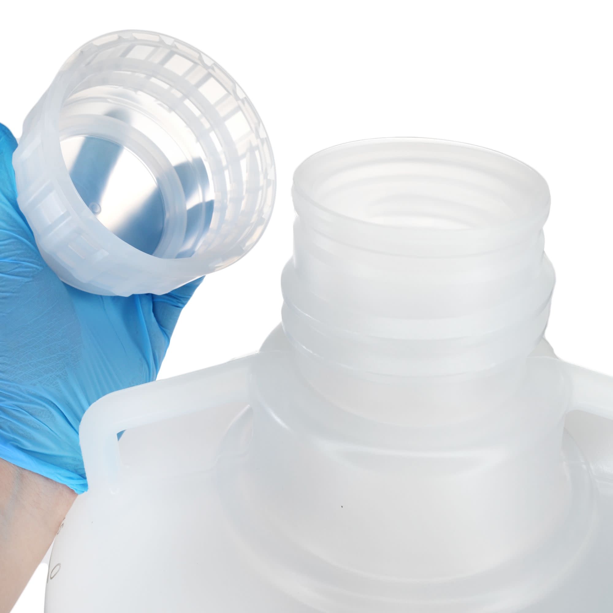 Autoclavable Polypropylene Carboy with Silicone-Lined Cap and Spigot, 25L, 0-135°C