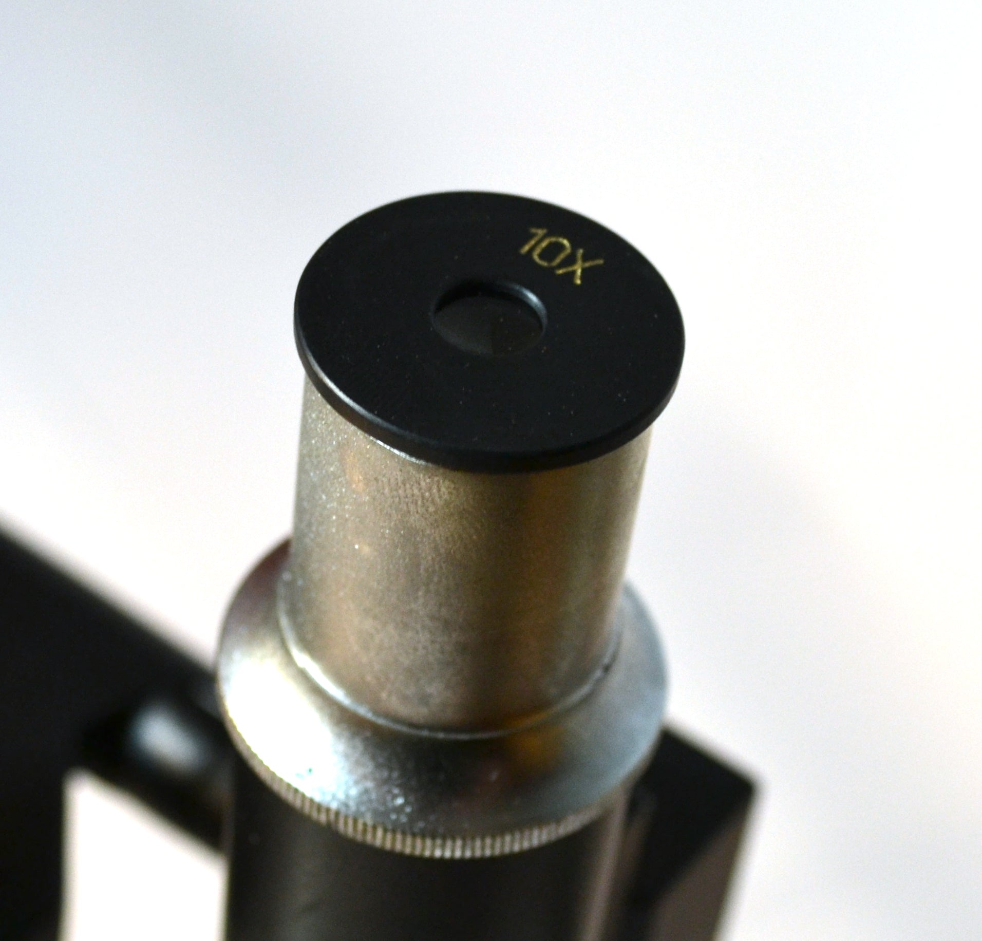 Vernier Travelling Microscope, 10X with Wooden Case