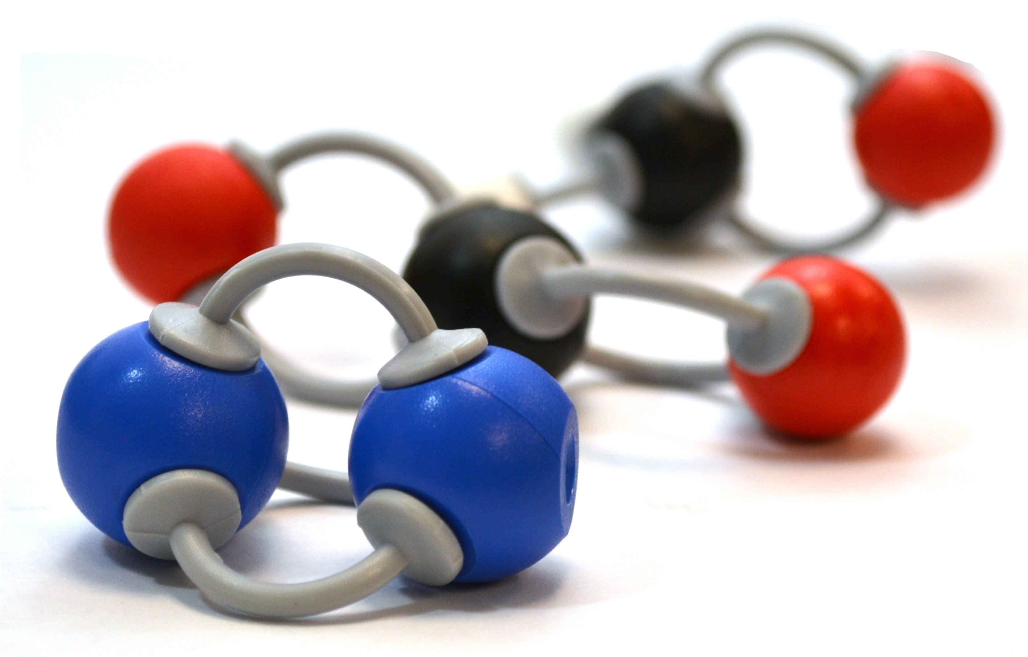 562-Piece Extra-Large Molecular Model Set, 292 Atoms + 270 Bonds