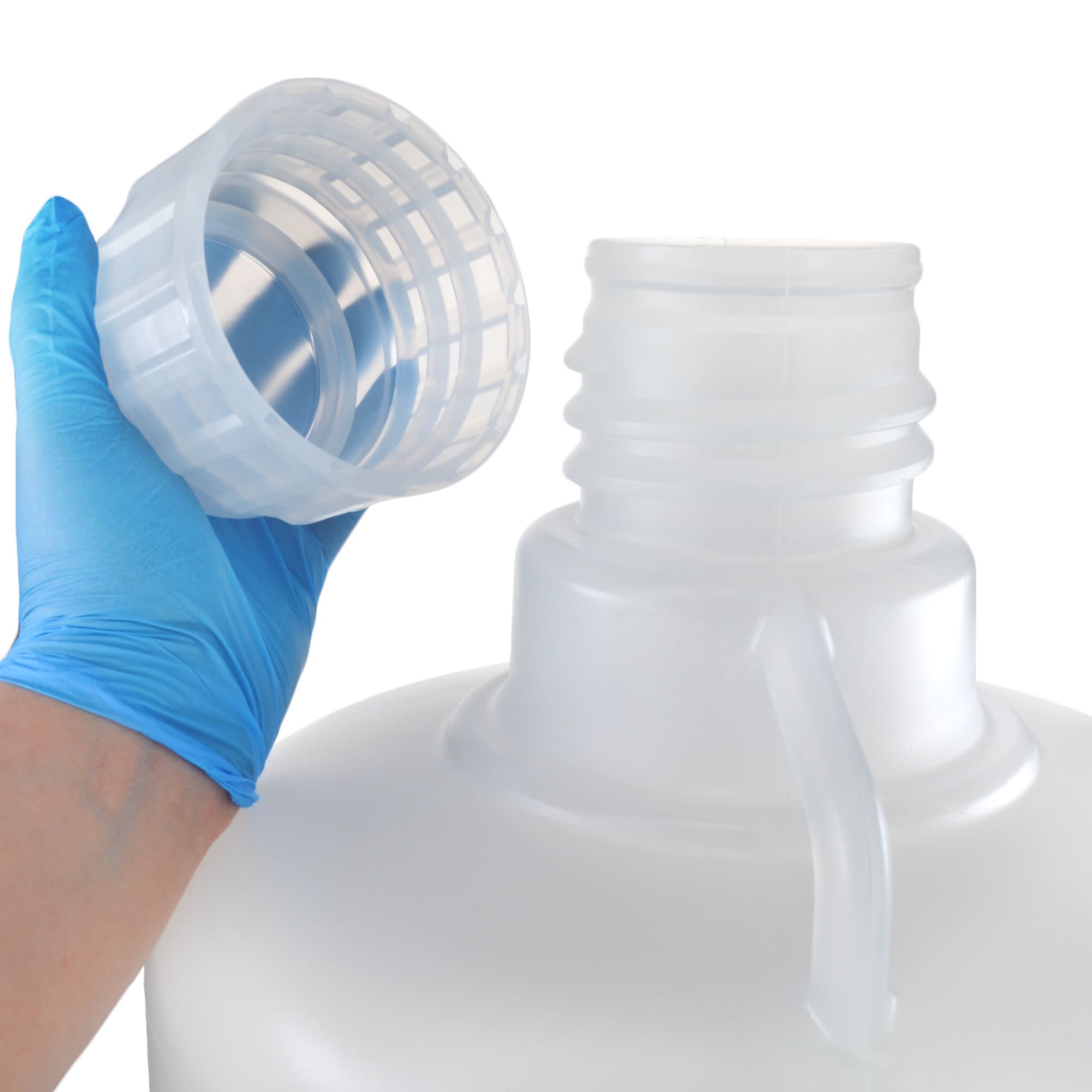 Autoclavable Polypropylene Carboy with Silicone-Lined Cap and Spigot, 20L, 0-135°C