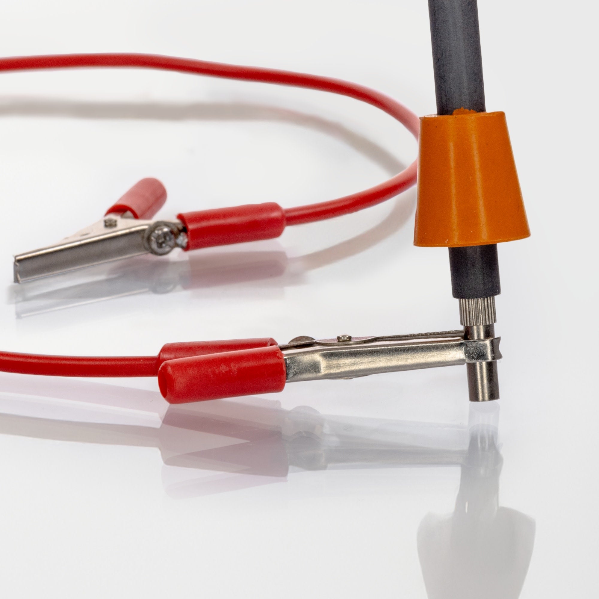 500mm Connecting Lead with Crocodile Clips Both Ends, Red, 4mm Plug