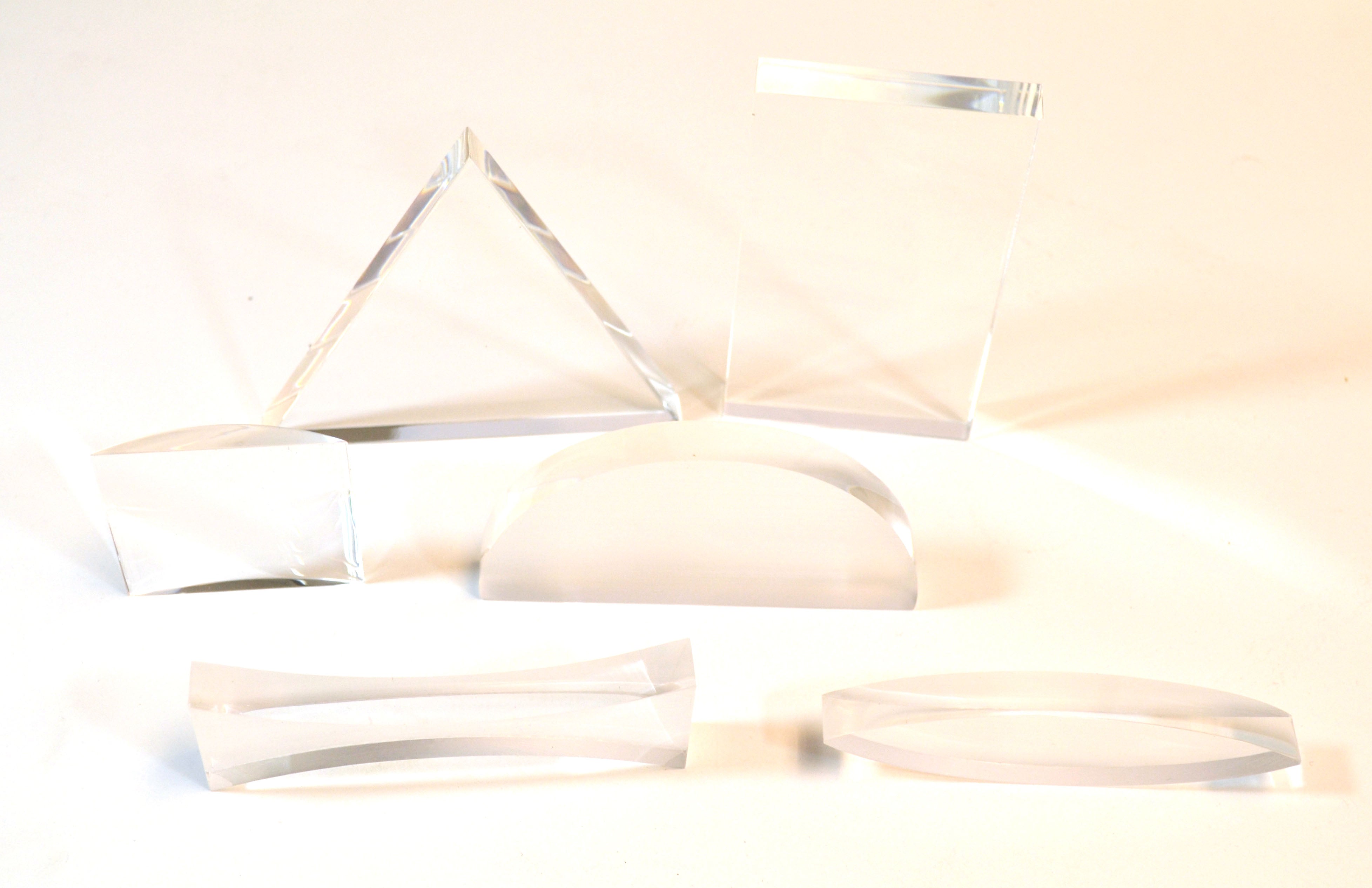 Student Optics Kit with Light Box and 27 Components