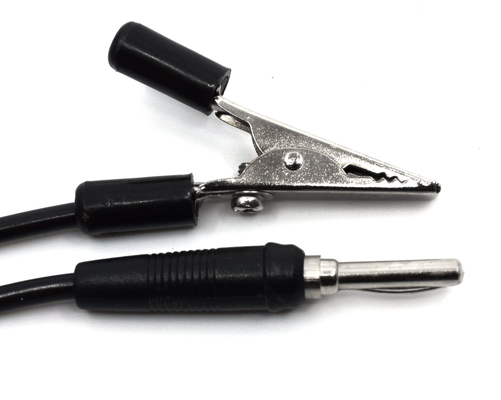40" Connecting Lead with Alligator Clip and 4mm Plug, Black