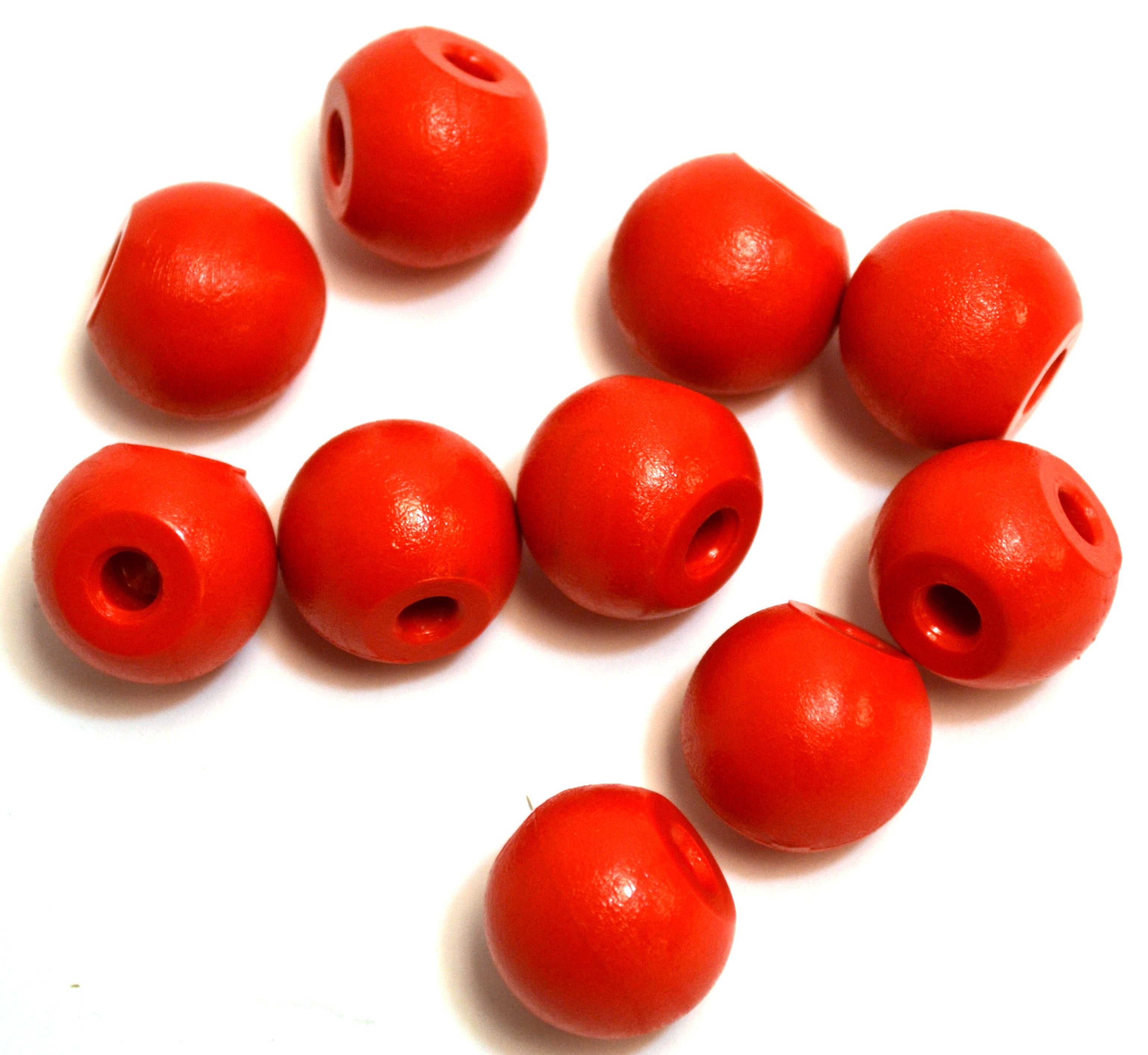 Red Molecular Model Atom, 2cm, 2 Holes at 90°, 10-Pack