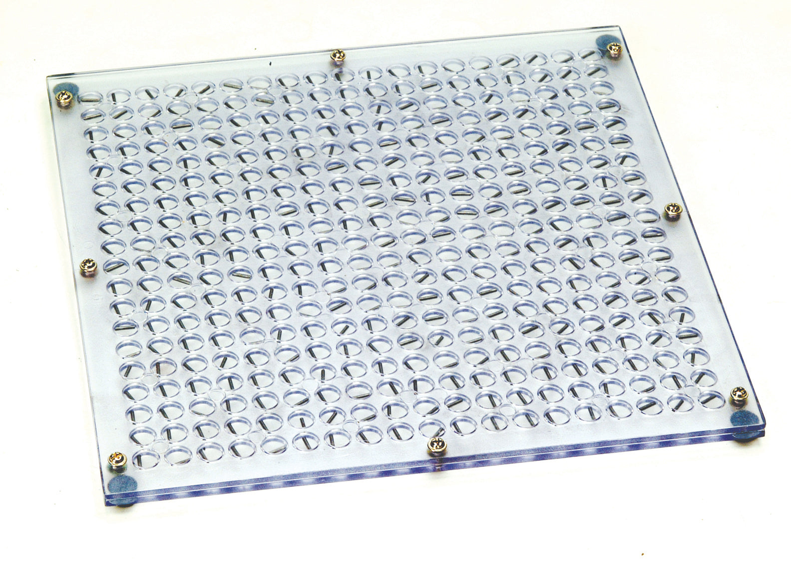 Large Magnetic Field Demonstration Plate