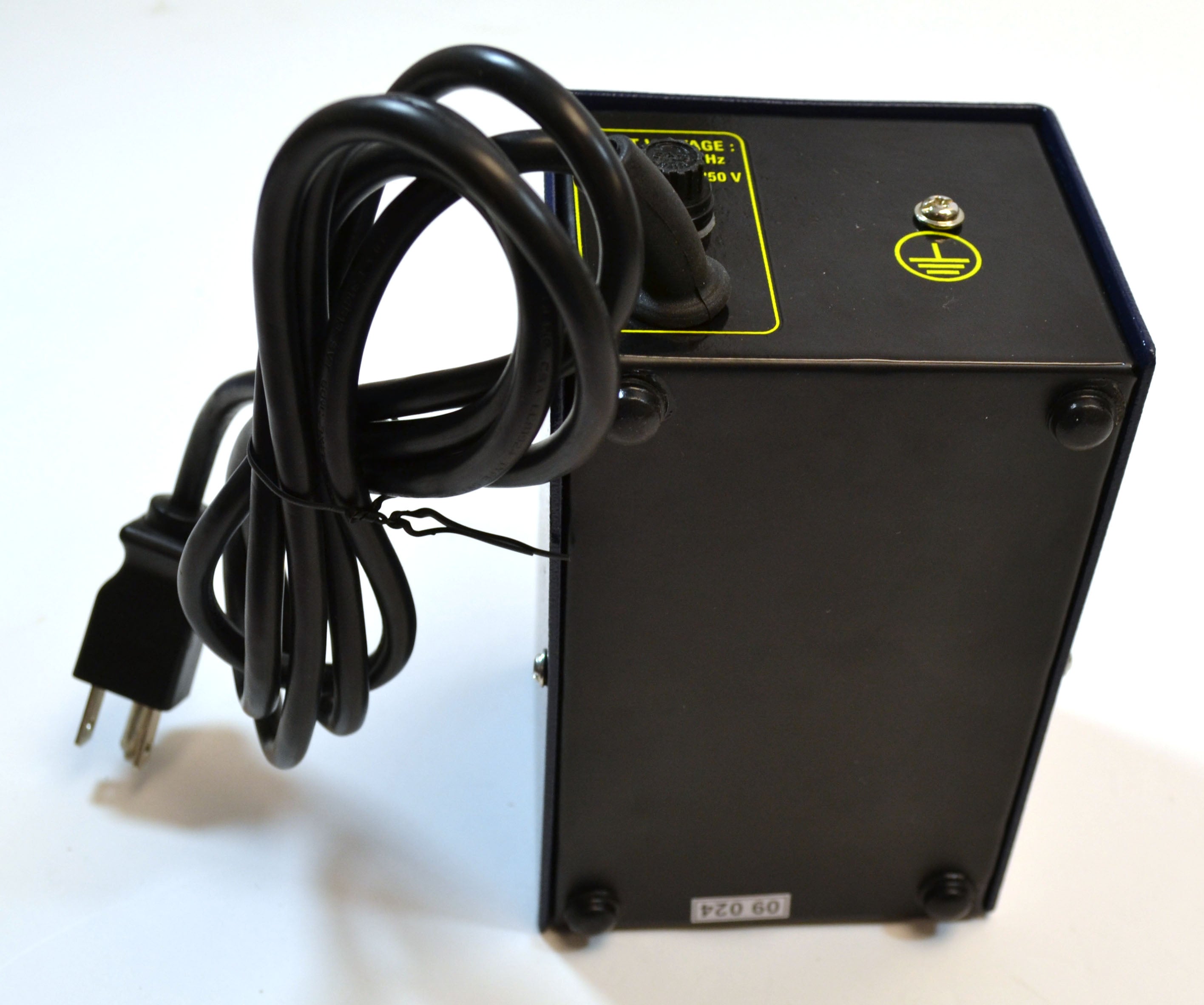 Magnetizer Box for Bar Magnets, 120V